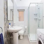 Апартаменты Pc3- Centrally Located Apt-close To *