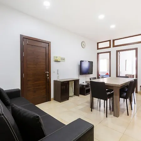 Pc3- Centrally Located Apt-close To Msida