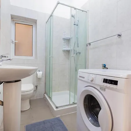 Pc3- Centrally Located Apt-close To 公寓